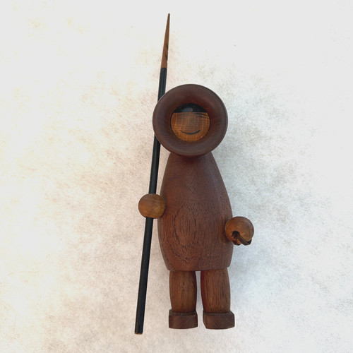 Wood figurine eskimo rare - figurine,