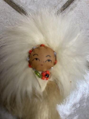 Inuit eskimo doll figure - inuit,