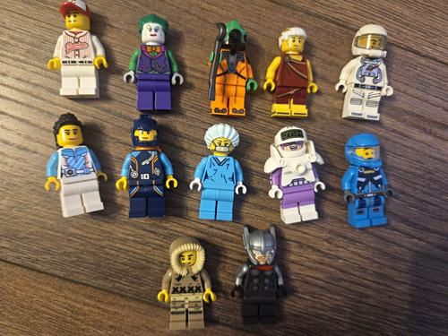 Lego minifigures x12 bundle - lego,
